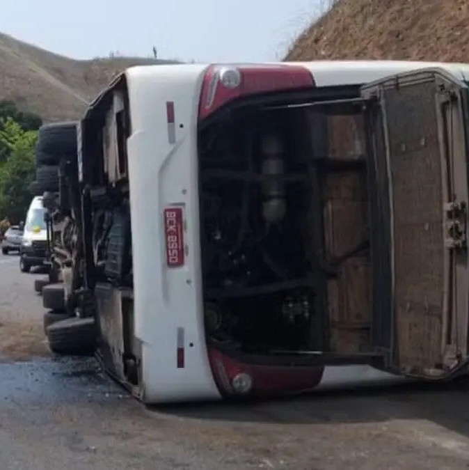 Duas vítimas de acidente de ônibus no RJ serão veladas no Couto Pereira