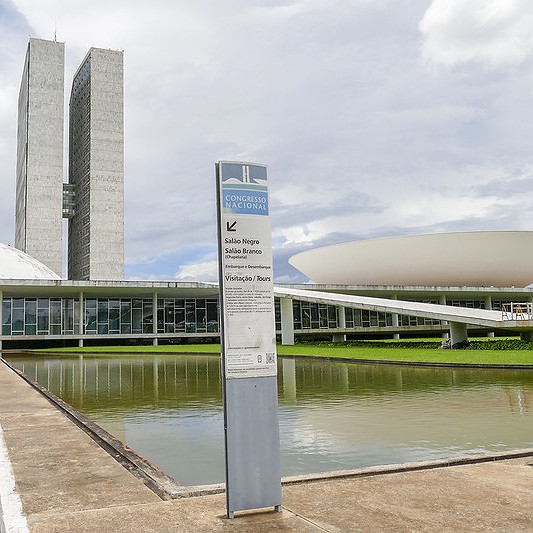 Comissão do Congresso volta atrás e Orçamento de 2025 deve ser votado na próxima semana