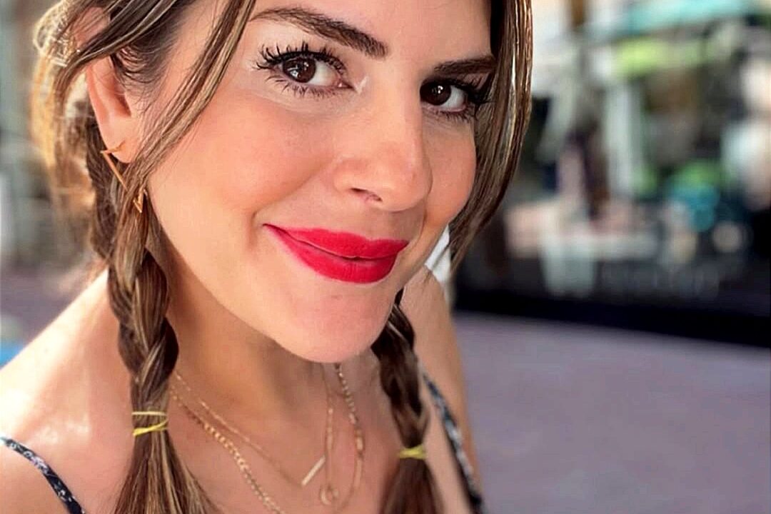 Ayça Erturan: trajetória, carreira e curiosidades sobre a atriz de “Força de Mulher”