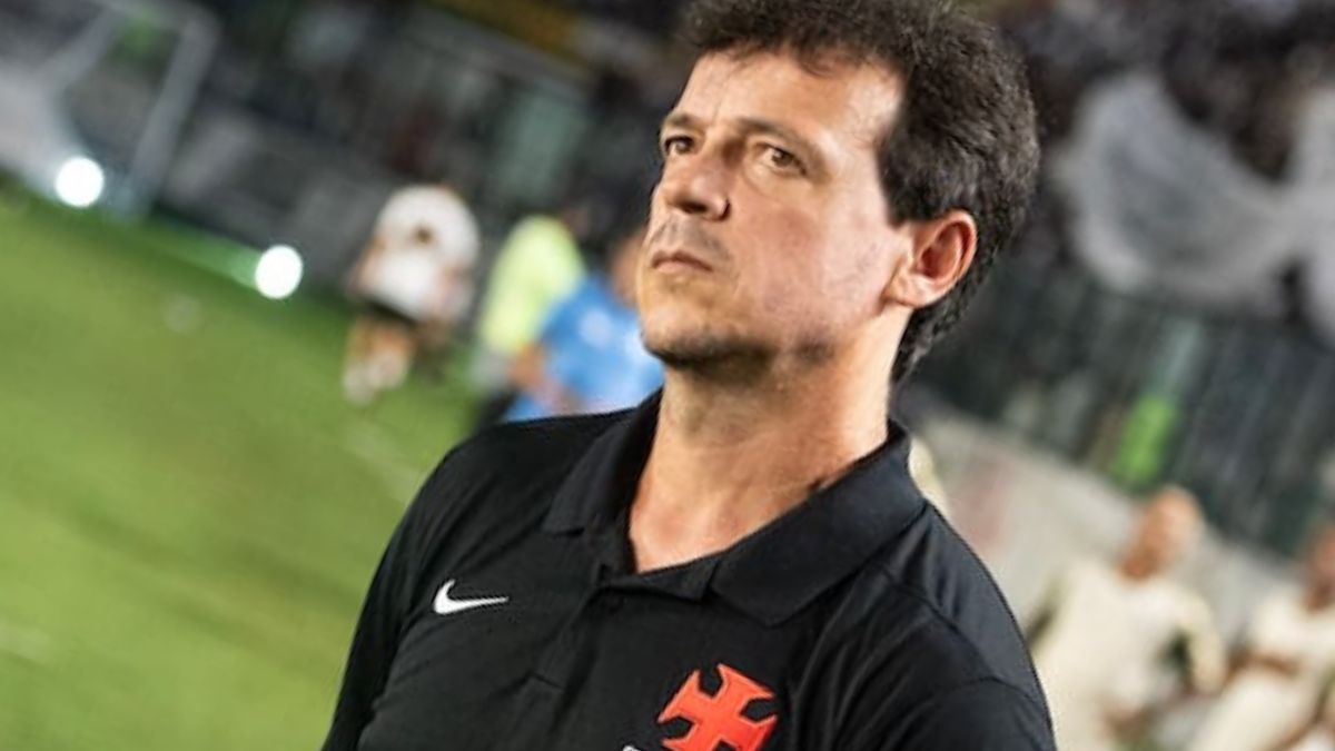 Corinthians encaminha acerto com Fernando Diniz para substituir Dorival Júnior