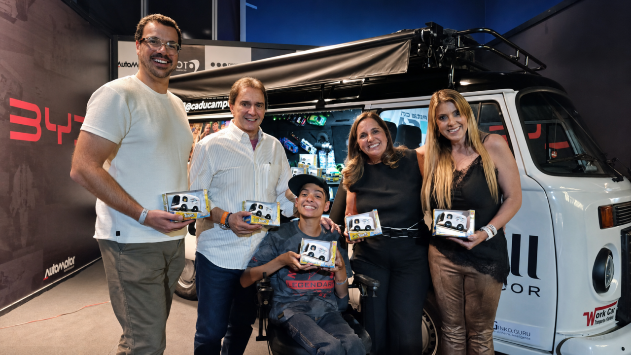 Cadu Campos lança a Mini KombiCast em noite exclusiva no AutoMotor Experience
